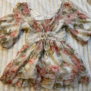 Liz Lisa floral Peasant top